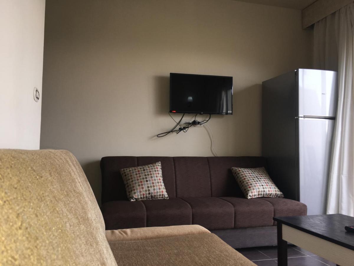 Porto South Beach Royal Sea View Families صف اول بحر مباشر Ain Sukhna Exterior photo