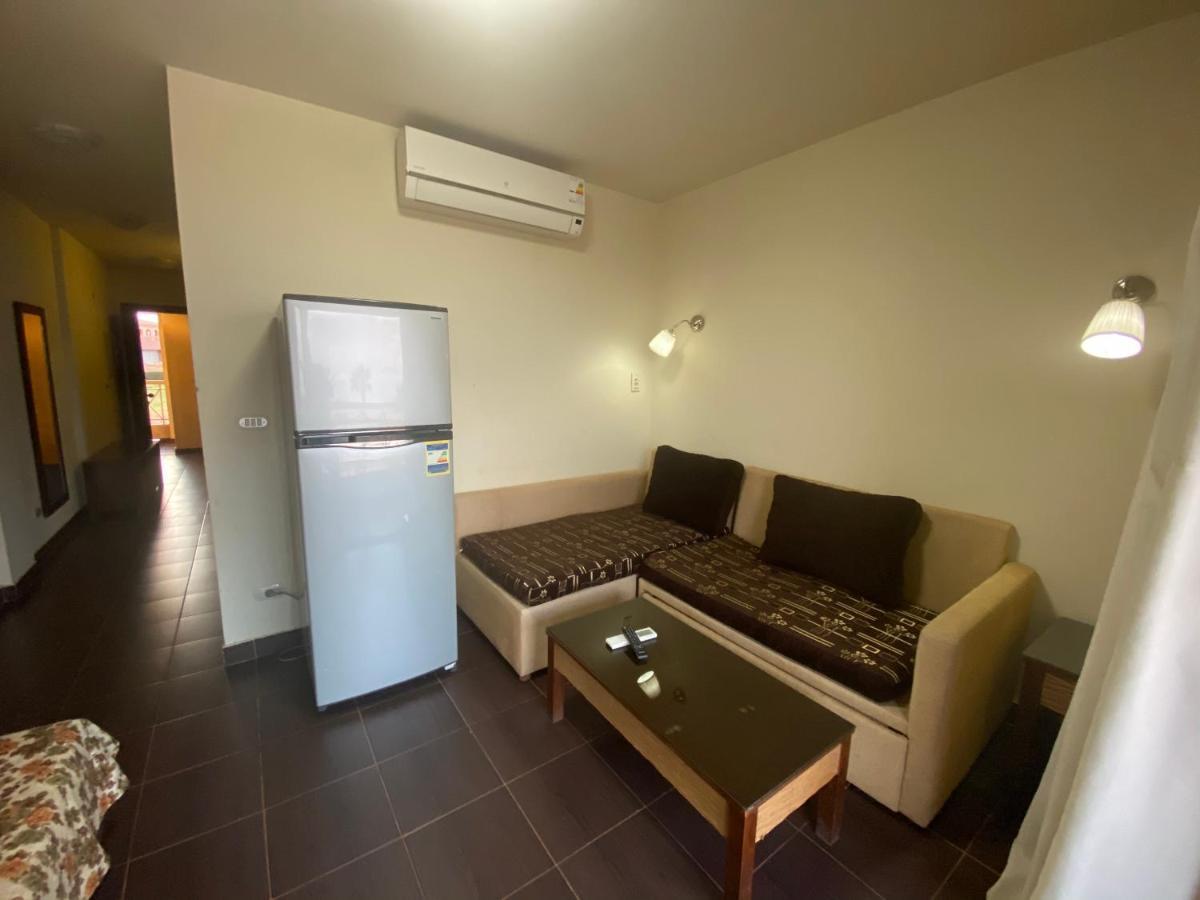 Porto South Beach Royal Sea View Families صف اول بحر مباشر Ain Sukhna Exterior photo