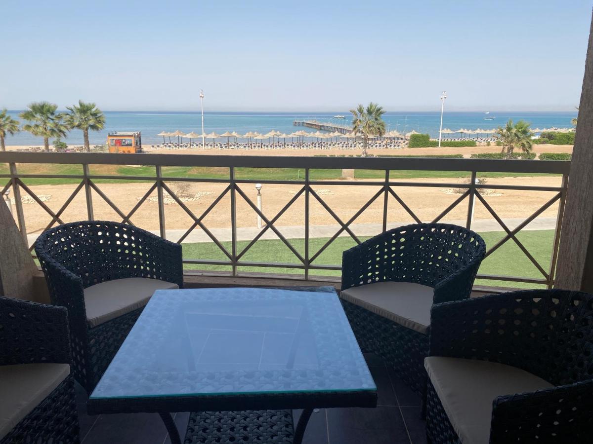 Porto South Beach Royal Sea View Families صف اول بحر مباشر Ain Sukhna Room photo